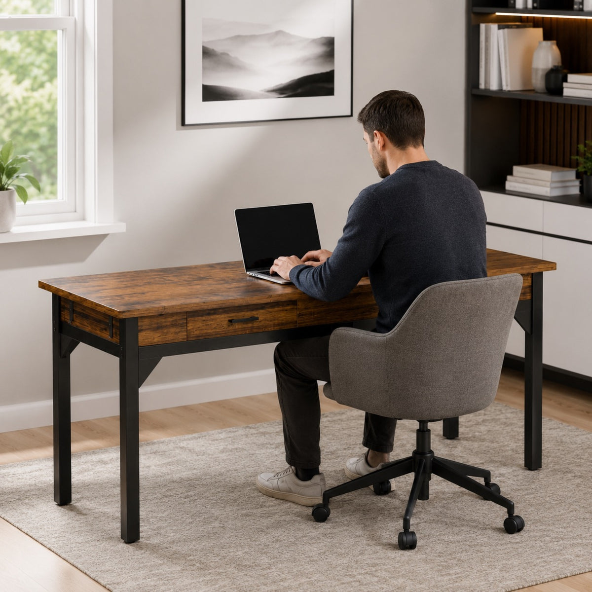 Bureau avec rangement double intégré
